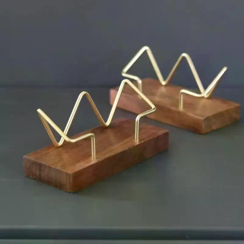 Wooden Business Card Holder Or - Tech Accessories For Office Desk recension och pris